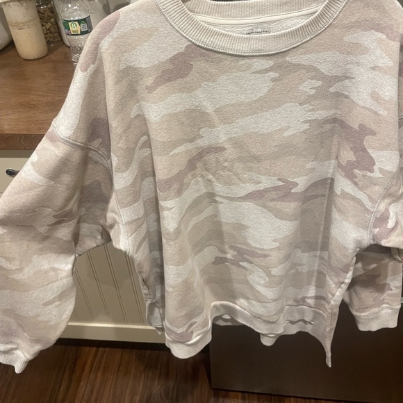 AE Neutral Camo Oversized Crewneck - Picture 2 of 4